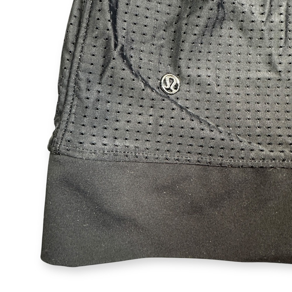 Lululemon Women's Perforated Jacket Size 4 Black Full‎ Zip Lightweight Athletic - Picture 6 of 6